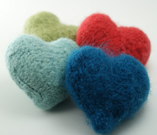 knitted hearts door hanger