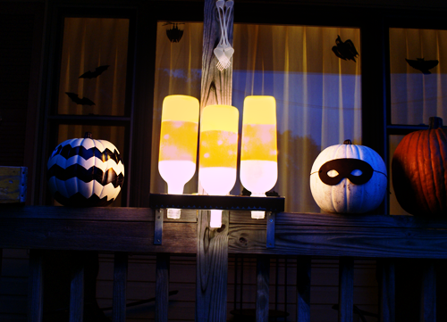 #Upcycled Wine Bottle Candy Corn luminaries for #Halloween #repurpose #recycledCrafts
