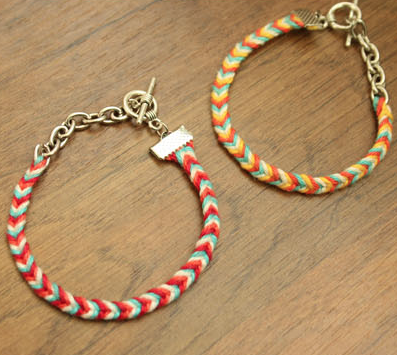 DIY Chevron Friendship Bracelet by Wilma, featured @savedbyloves #handmadeGifts