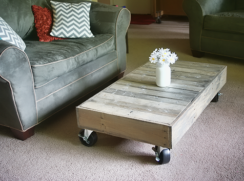 Repurposed Wood Pallet Furniture; DIY Coffee Table @savedbyloves