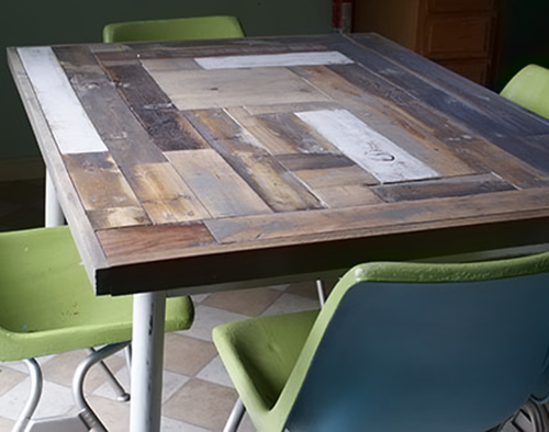 Reclaimed wood resurfaced kitchen table diy #furnituremakeover #woodworking @savedbyloves