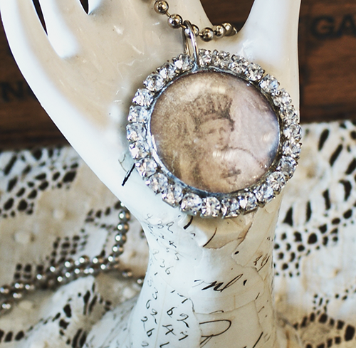 how to make a vintage soldered pendant