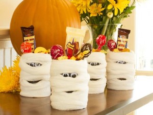 Mummy Recycle Can Candy Holder Craft