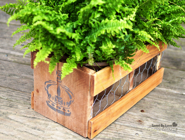 Build a Rustic Planter Box