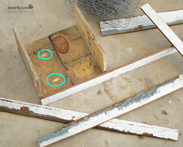 DIY How to Make a Reclaimed Wood Crate Centerpiece