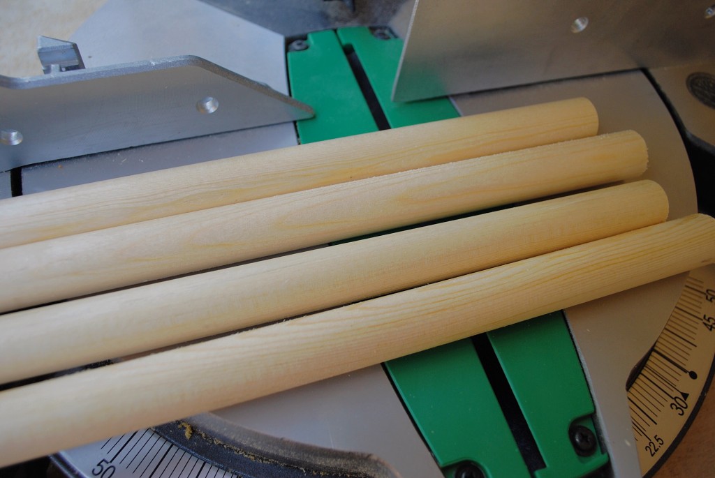 Cut Dowels and Handrails with Mitre Saw